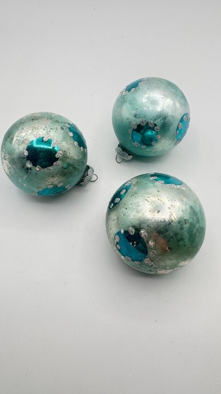 VTG SHINY BRITE Hand Painted Mica Glass Set 3Christmas Ornament Some Finish Loss